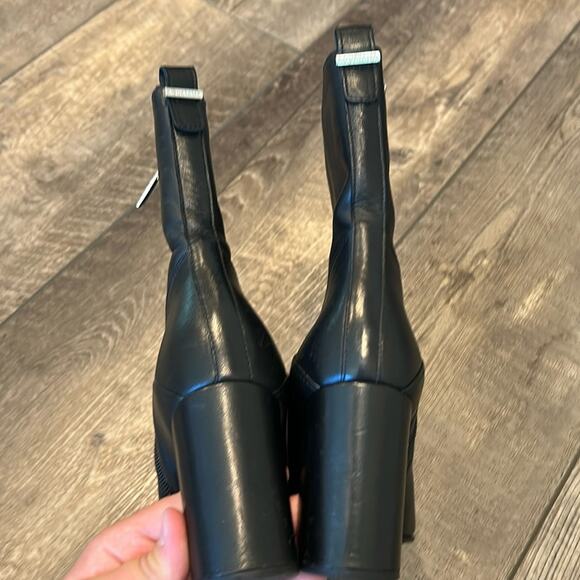 Aquatalia Black Leather Pointed Toe Block Heel Boots Size 10 - Picture 9 of 9